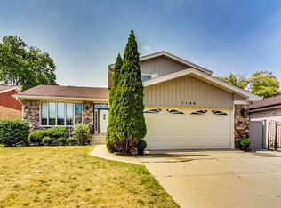 1136 N Greenwood Ave, Park Ridge, IL 60068