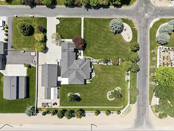 5th image of 56 N Saratoga Ave