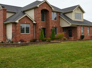 6131 Rose Hill Ln, Yorkville, IL 60560