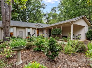 57 Diamond Ridge Ln, Columbus, NC 28722