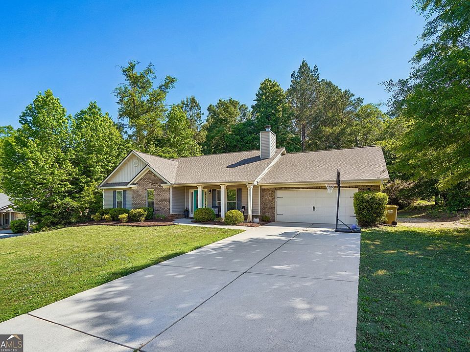 1st image of 2333 Springside Dr