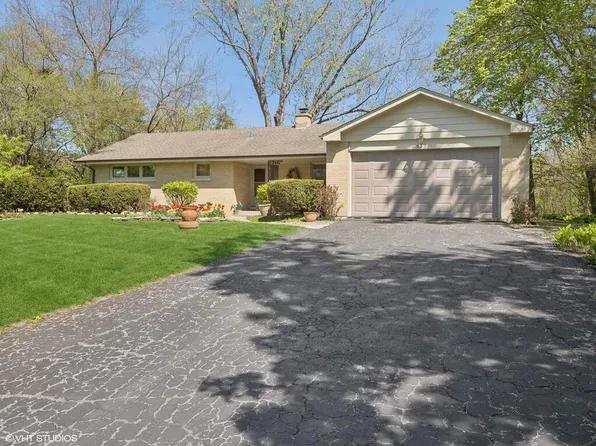 833 S Beverly Ln, Arlington Heights, IL 60005