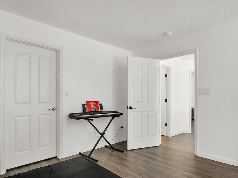 717 Lantern Pl — Photo 37