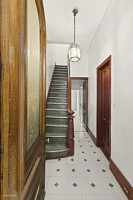 Sold by Corcoran | media 14