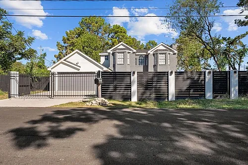 2504 Ferguson Way Photo 1