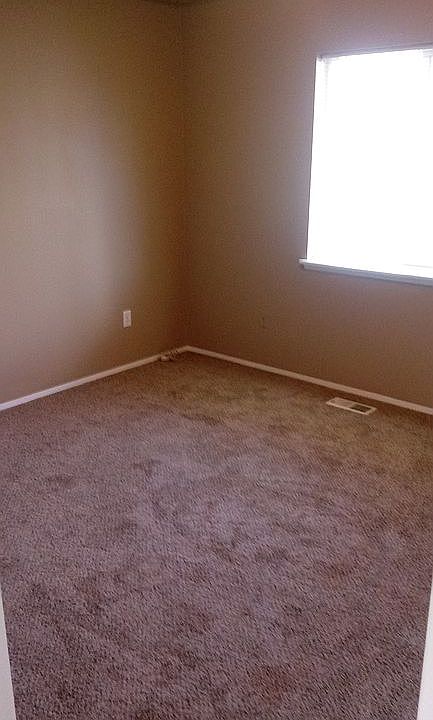 1st image of 7629 194th Street Ct E