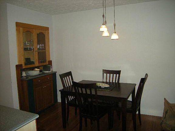 4th image of 6478 Brookedge Ct