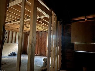 8 Brierdale Pl, Portsmouth, VA 23702