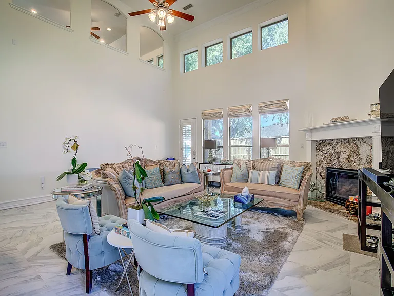 6815 Sawmill Rd — Photo 11
