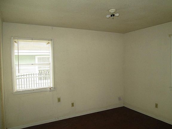 5th image of 5217 Hershe St