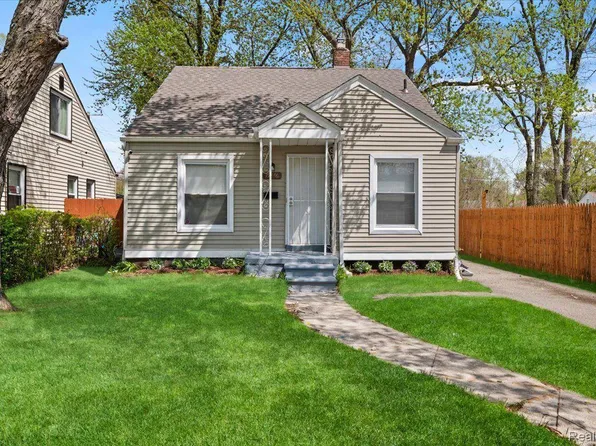 19776 Westbrook St, Detroit, MI 48219