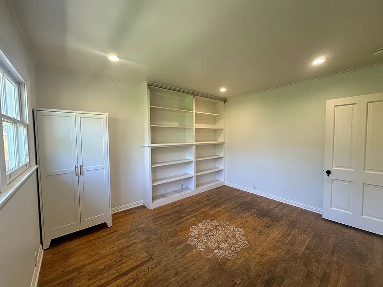 1531 W Laurel Ave — Photo 26