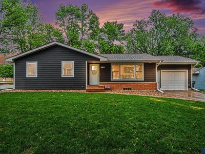 1034 Elmwood Ave N, Luverne, MN, 56156