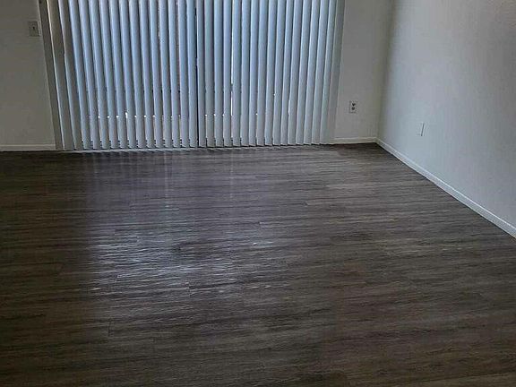 5th image of 3125 N Golden Ave #11