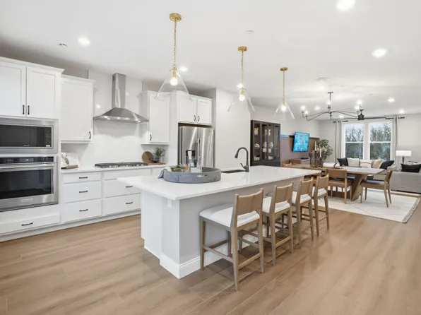 Homes Available Soon, Prairie View Towns