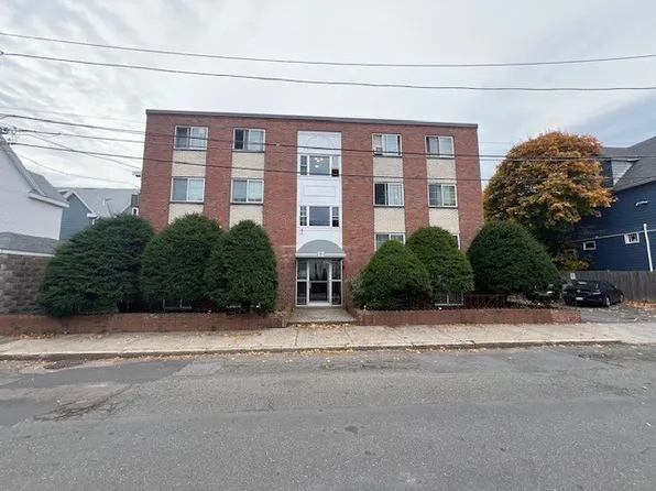 12 Woodland St APT 26, Everett, MA 02149