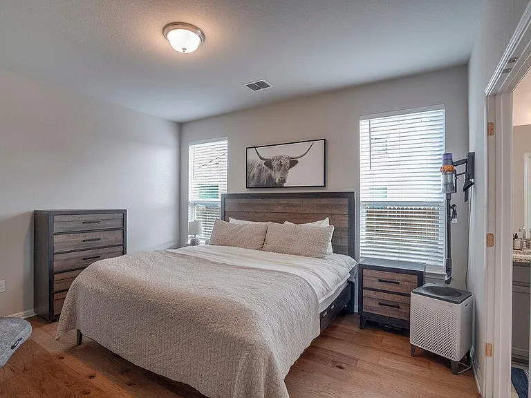 10609 Harwood Overlook Cv — Photo 11