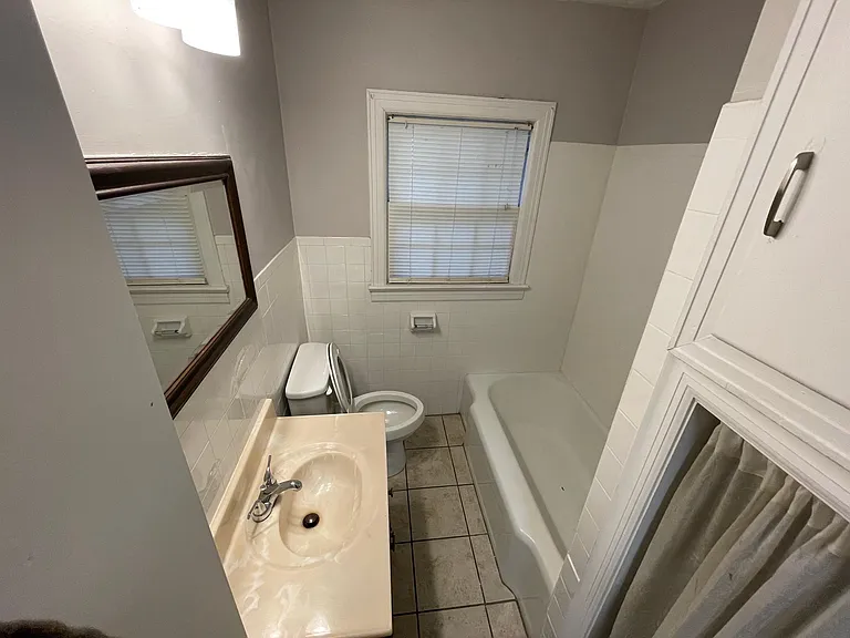 1541 S Kickapoo Ave — Photo 17