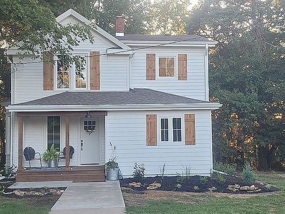 2nd image of 2455 County Road H