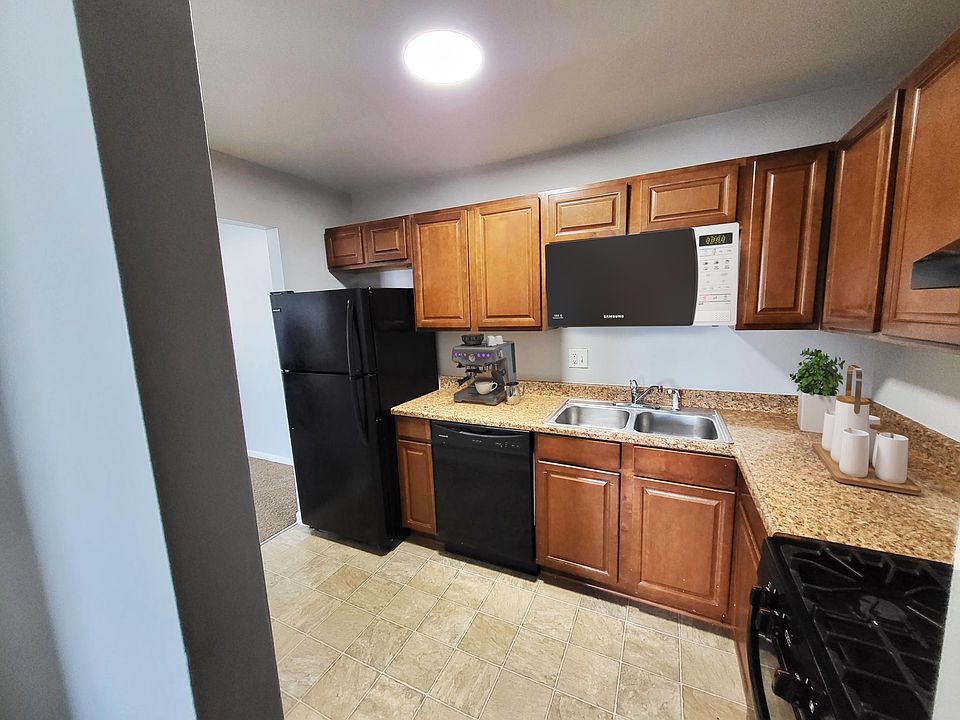 1551 Marie St # 2b-1ba-800sqft, photo 15