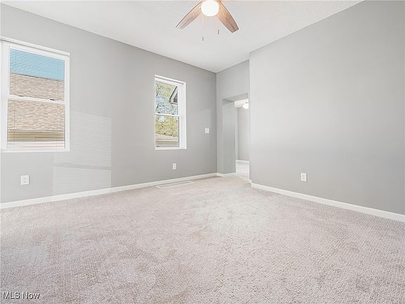 2nd image of 1379 Sharon Ave