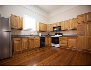 4th image of 3117 Annunciation St
