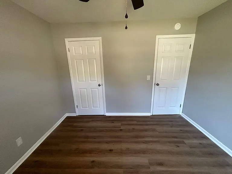 4539 Bluff Rd — Photo 10