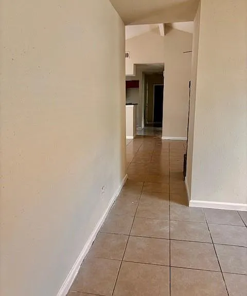 12413 Wellington Park Dr — Photo 22