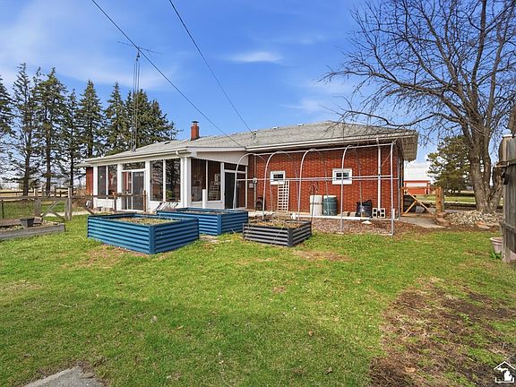 2nd image of 7227 Stadler Rd