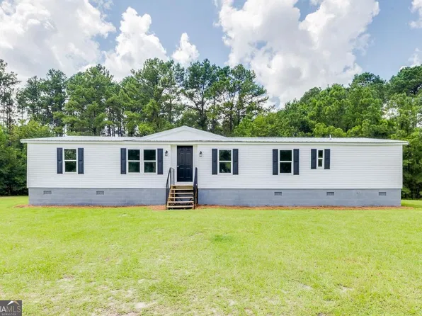 33 Canvasback Dr, Savannah, GA 31302
