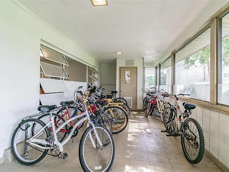 621 Windrush Bay Dr #621 — Photo 55