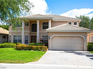 4345 Mistlethrush Ln, Naples, FL 34119