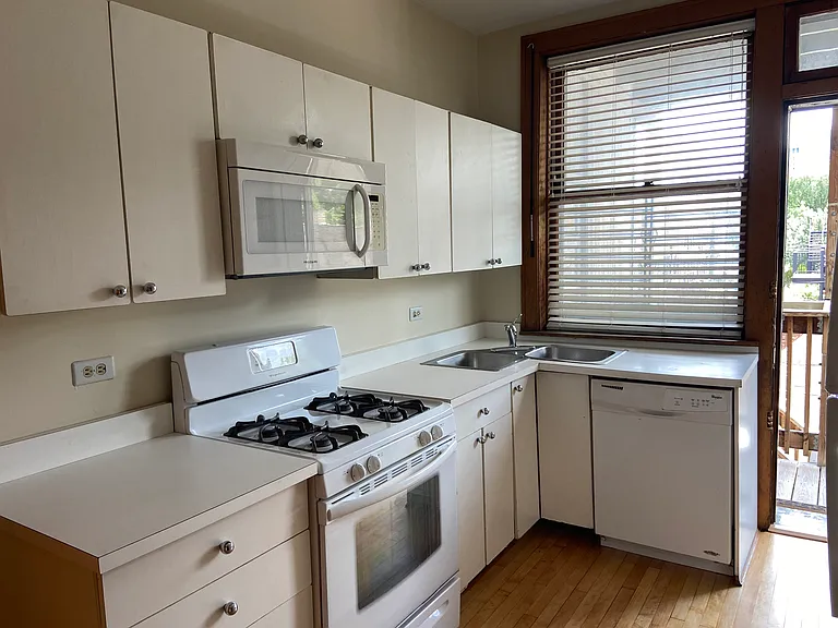 715 W Wrightwood Ave #3 — Photo 7