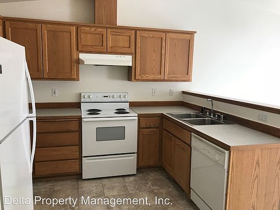 3rd image of 4526 92nd St NE #B