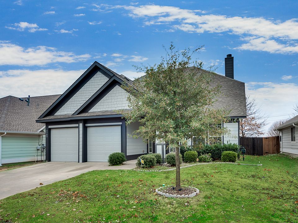 1st image of 9709 Old Field Dr