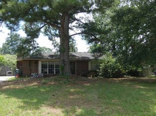 31 1st St, Wetumpka, AL 36092