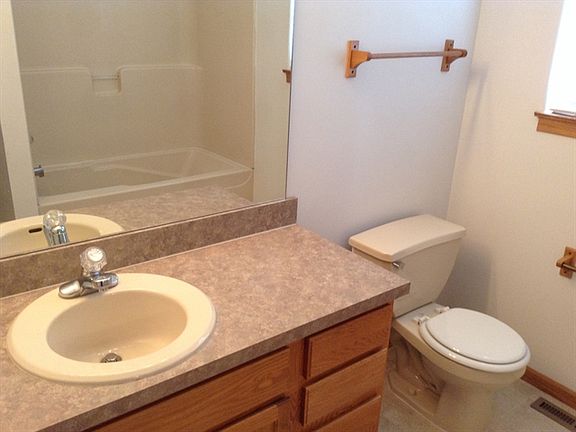 4th image of 1708 Prairie Wind Dr #0
