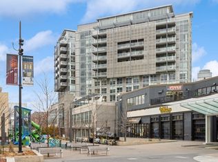 221 E College St APT 709, Iowa City, IA 52240