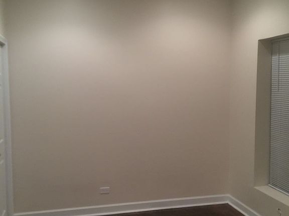 5th image of 3948 N Whipple St #1