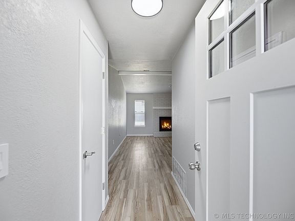 4th image of 6706 S 110th East Ave