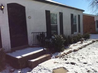 1105 King Arthur Ln, Louisville, KY 40222