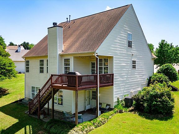 2nd image of 8 Coulter Ct