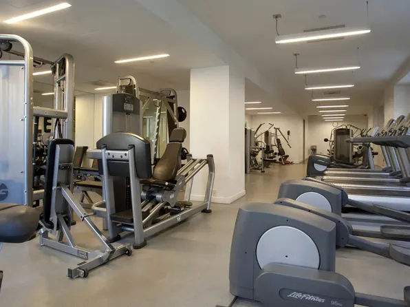 450 East 83rd Street image 9 of 11