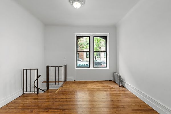 1st image of 234 W 21st St APT 1