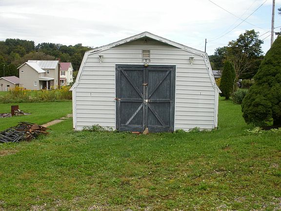 4th image of 400 Ord St