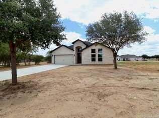 779 Fm 3175, Lytle, TX 78052