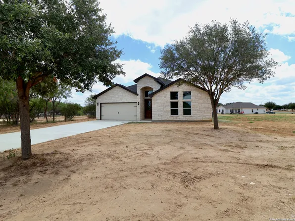 779 FM 3175, Lytle, TX 78052