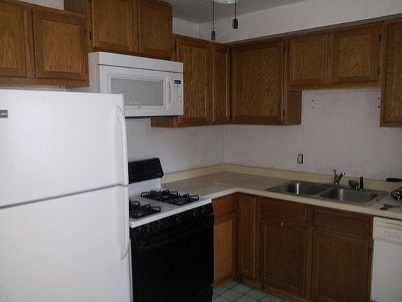 5th image of 4116 High Meadows Ln