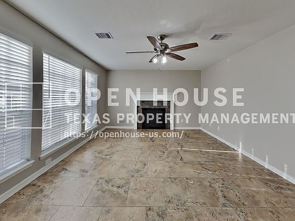 4th image of 24810 Butterwick Dr