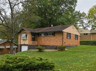 163 Gilmore Dr, Pittsburgh, PA